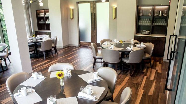 Doubletree Hotel Charlottesville Restaurant