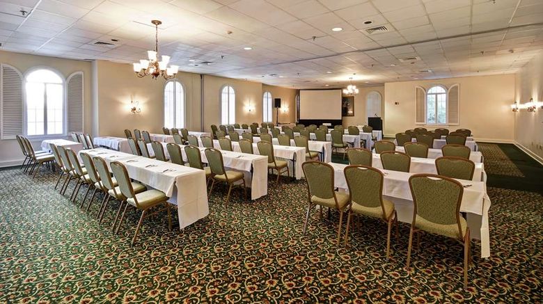 <b>Embassy Suites Hotel Historic District Meeting</b>. Images powered by <a href="https://iceportal.shijigroup.com/" title="IcePortal" target="_blank">IcePortal</a>.