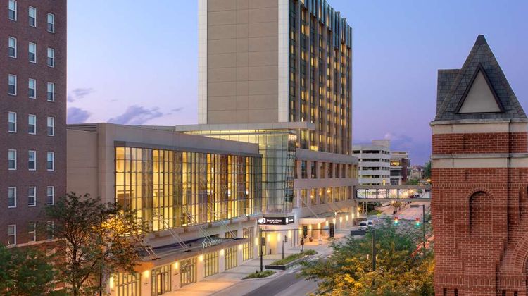 DoubleTree by Hilton Convention Complex Exterior