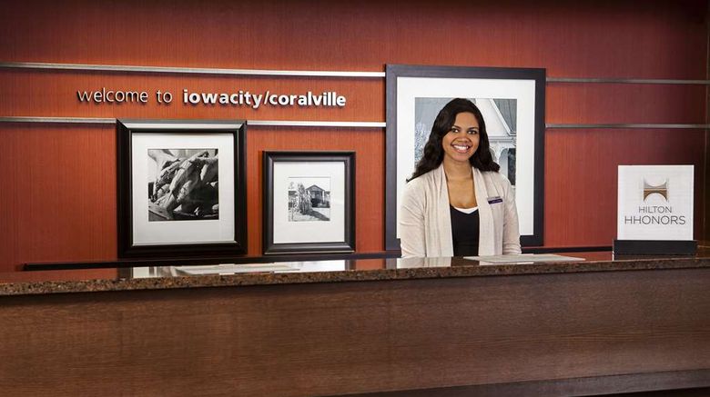 <b>Hampton Inn Iowa City-Coralville Lobby</b>. Images powered by <a href="https://iceportal.shijigroup.com/" title="IcePortal" target="_blank">IcePortal</a>.