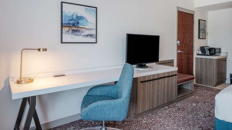 Hilton Garden Inn Clarksburg Bridgeport Room