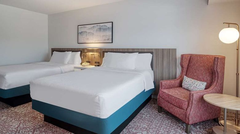 <b>Hilton Garden Inn Clarksburg Bridgeport Room</b>. Images powered by <a href="https://iceportal.shijigroup.com/" title="IcePortal" target="_blank">IcePortal</a>.