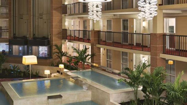 Embassy Suites Beachwood Lobby