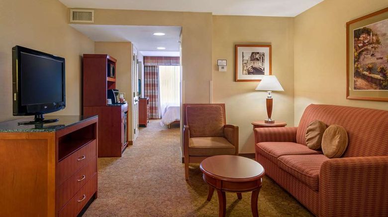 <b>Hilton Garden Inn Cleveland East Room</b>. Images powered by <a href="https://iceportal.shijigroup.com/" title="IcePortal" target="_blank">IcePortal</a>.