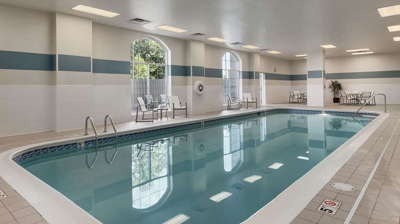 <b>Embassy Suites Cleveland Independence Pool</b>. Images powered by <a href="https://iceportal.shijigroup.com/" title="IcePortal" target="_blank">IcePortal</a>.