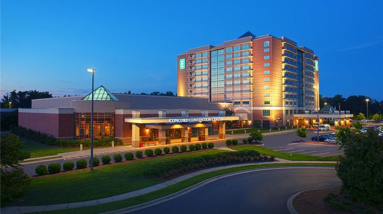 Embassy Suites Charlotte Golf Resort Exterior
