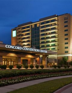 Embassy Suites Charlotte Golf Resort