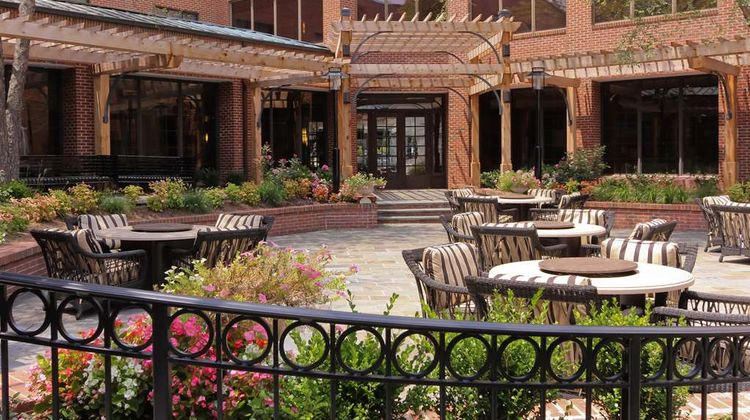 Doubletree Suites Charlotte-SouthPark Exterior