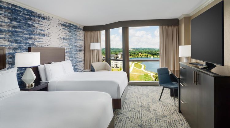Hilton Charlotte University Place Room