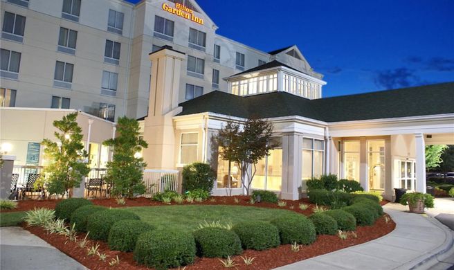 Hilton Garden Inn Charlotte North Exterior