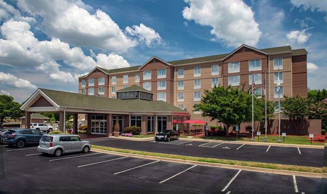 Hilton Garden Inn Charlotte Pineville Exterior