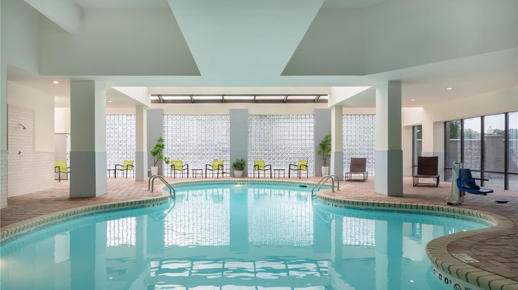 Embassy Suites Charlotte Pool