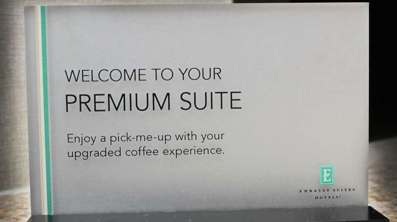 <b>Embassy Suites Columbus-Airport Room</b>. Images powered by <a href="https://iceportal.shijigroup.com/" title="IcePortal" target="_blank">IcePortal</a>.