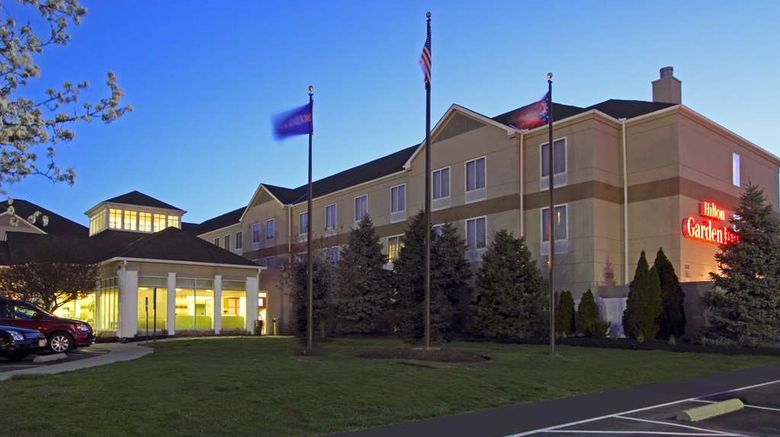 <b>Hilton Garden Inn Columbus Airport Exterior</b>. Images powered by <a href="https://iceportal.shijigroup.com/" title="IcePortal" target="_blank">IcePortal</a>.