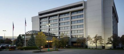 Embassy Suites by Hilton Columbus Exterior