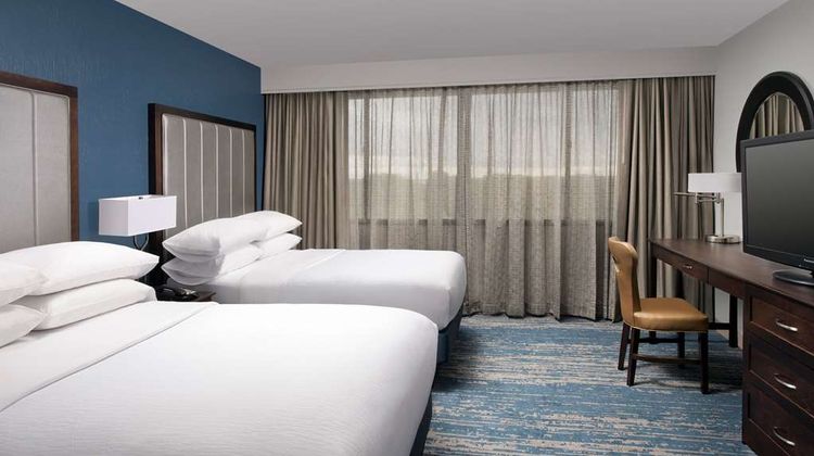 Embassy Suites by Hilton Columbus Room