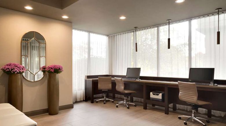 <b>Embassy Suites by Hilton Columbus Other</b>. Images powered by <a href="https://iceportal.shijigroup.com/" title="IcePortal" target="_blank">IcePortal</a>.