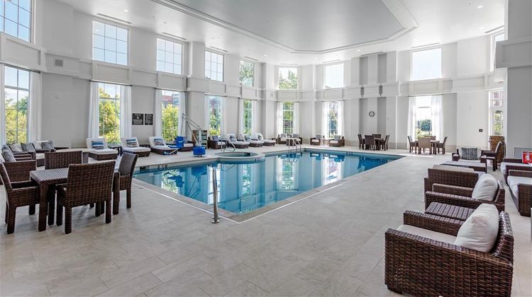 Hilton Columbus at Easton Pool