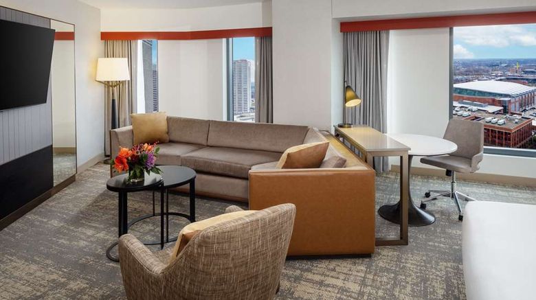 <b>Hilton Columbus Downtown Room</b>. Images powered by <a href="https://iceportal.shijigroup.com/" title="IcePortal" target="_blank">IcePortal</a>.