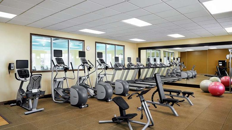 <b>Hilton Garden Inn Champaign/Urbana Health</b>. Images powered by <a href="https://iceportal.shijigroup.com/" title="IcePortal" target="_blank">IcePortal</a>.