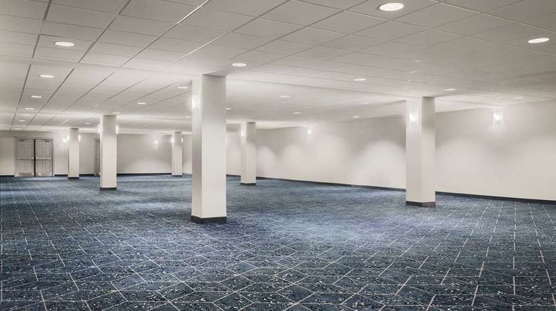 <b>Hilton Garden Inn Champaign/Urbana Meeting</b>. Images powered by <a href="https://iceportal.shijigroup.com/" title="IcePortal" target="_blank">IcePortal</a>.