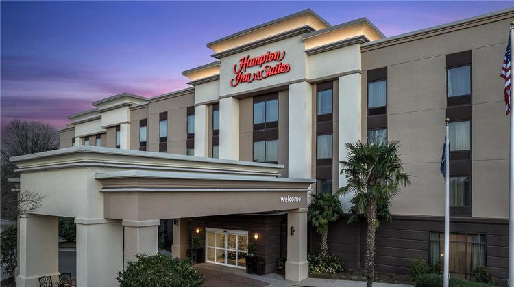 Hampton Inn & Suites Clinton Exterior