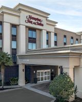 Hampton Inn & Suites Clinton