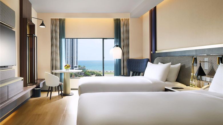 <b>Hilton Colombo Room</b>. Images powered by <a href="https://iceportal.shijigroup.com/" title="IcePortal" target="_blank">IcePortal</a>.