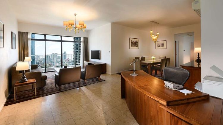 Hilton Colombo Residences Lobby