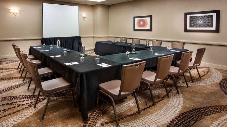<b>Hilton Concord Meeting</b>. Images powered by <a href="https://iceportal.shijigroup.com/" title="IcePortal" target="_blank">IcePortal</a>.