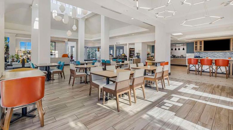 <b>Hilton Garden Inn Colorado Springs Arpt Restaurant</b>. Images powered by <a href="https://iceportal.shijigroup.com/" title="IcePortal" target="_blank">IcePortal</a>.
