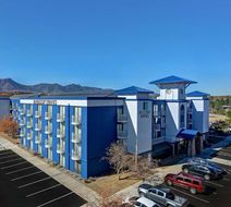 Embassy Suites Colorado Springs Exterior
