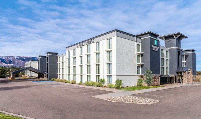 Embassy Suites Colorado Springs Exterior