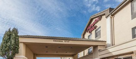 Hampton Inn Colorado Springs Airport Exterior