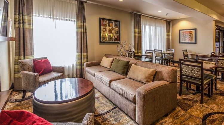 Hampton Inn Colorado Springs Airport Lobby