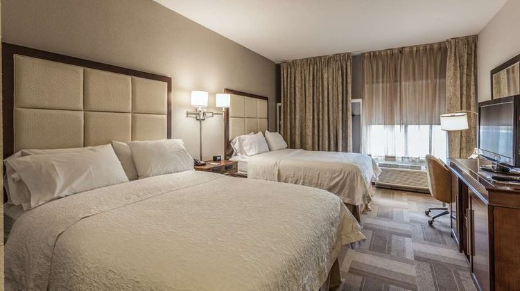 Hampton Inn Colorado Springs Airport Room