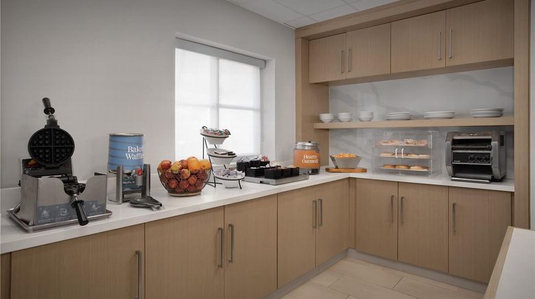 <b>Homewood Suites Colorado Springs North Restaurant</b>. Images powered by <a href="https://iceportal.shijigroup.com/" title="IcePortal" target="_blank">IcePortal</a>.