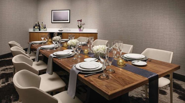 DoubleTree Colorado Springs Restaurant