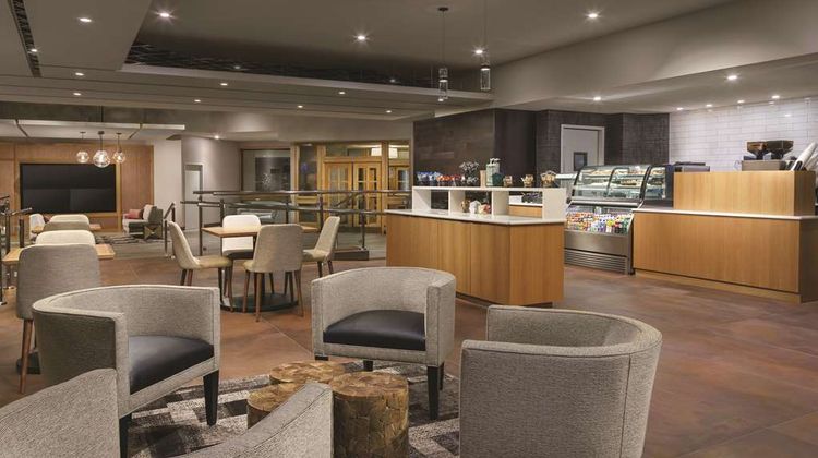 DoubleTree Colorado Springs Restaurant