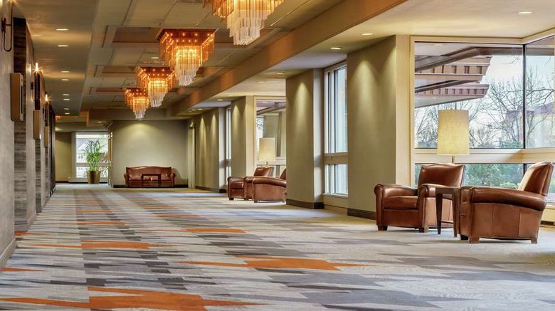 <b>DoubleTree Colorado Springs Lobby</b>. Images powered by <a href="https://iceportal.shijigroup.com/" title="IcePortal" target="_blank">IcePortal</a>.