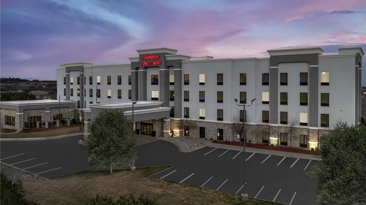 Hampton Inn & Suites Colorado Springs Exterior