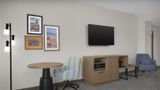 <b>Hampton Inn & Suites Colorado Springs Room</b>. Images powered by <a href="https://iceportal.shijigroup.com/" title="IcePortal" target="_blank">IcePortal</a>.