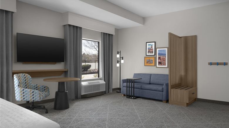 <b>Hampton Inn & Suites Colorado Springs Room</b>. Images powered by <a href="https://iceportal.shijigroup.com/" title="IcePortal" target="_blank">IcePortal</a>.