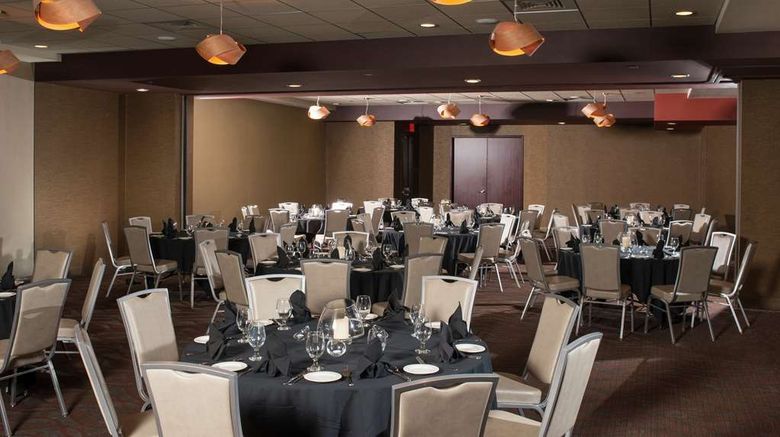 <b>The Broadway Columbia-a Doubletree Hotel Meeting</b>. Images powered by <a href="https://iceportal.shijigroup.com/" title="IcePortal" target="_blank">IcePortal</a>.