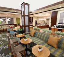 Hilton Garden Inn Covington/Mandeville Lobby