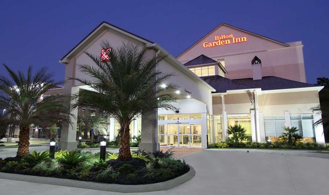 Hilton Garden Inn Covington/Mandeville Exterior