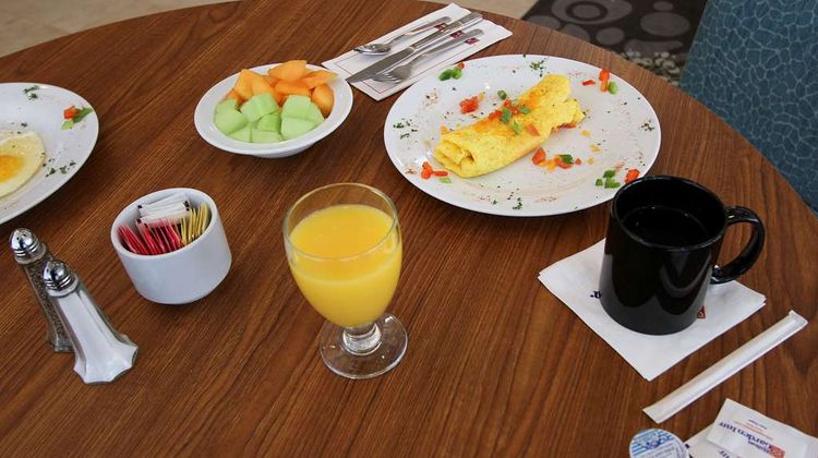 Hilton Garden Inn Covington/Mandeville Restaurant