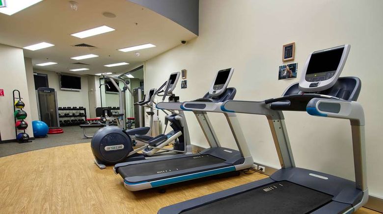 <b>Hilton Cairns Health</b>. Images powered by <a href="https://iceportal.shijigroup.com/" title="IcePortal" target="_blank">IcePortal</a>.