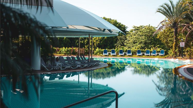 Hilton Cairns Pool