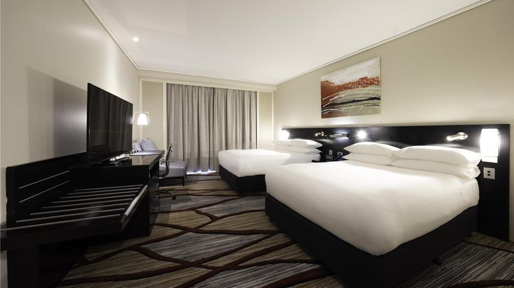 Hilton Cairns Other
